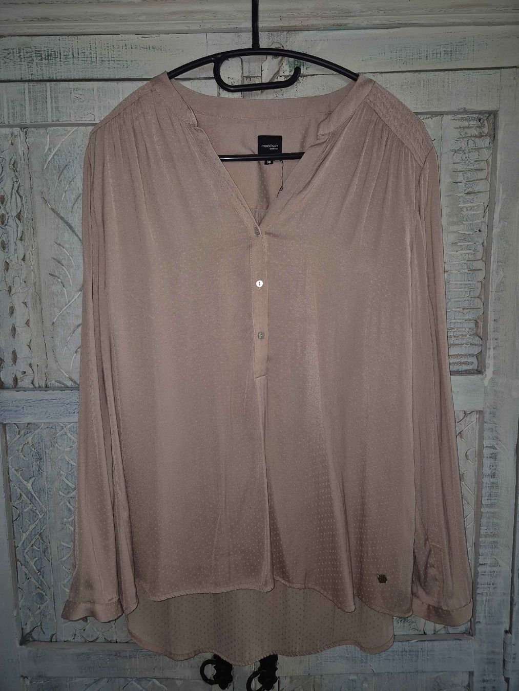 Maddison Chemisiers: Maddison Bluse Grösse 38 rosa leicht transparent – D'occasion à Reinach BL par NeuEntdeckt