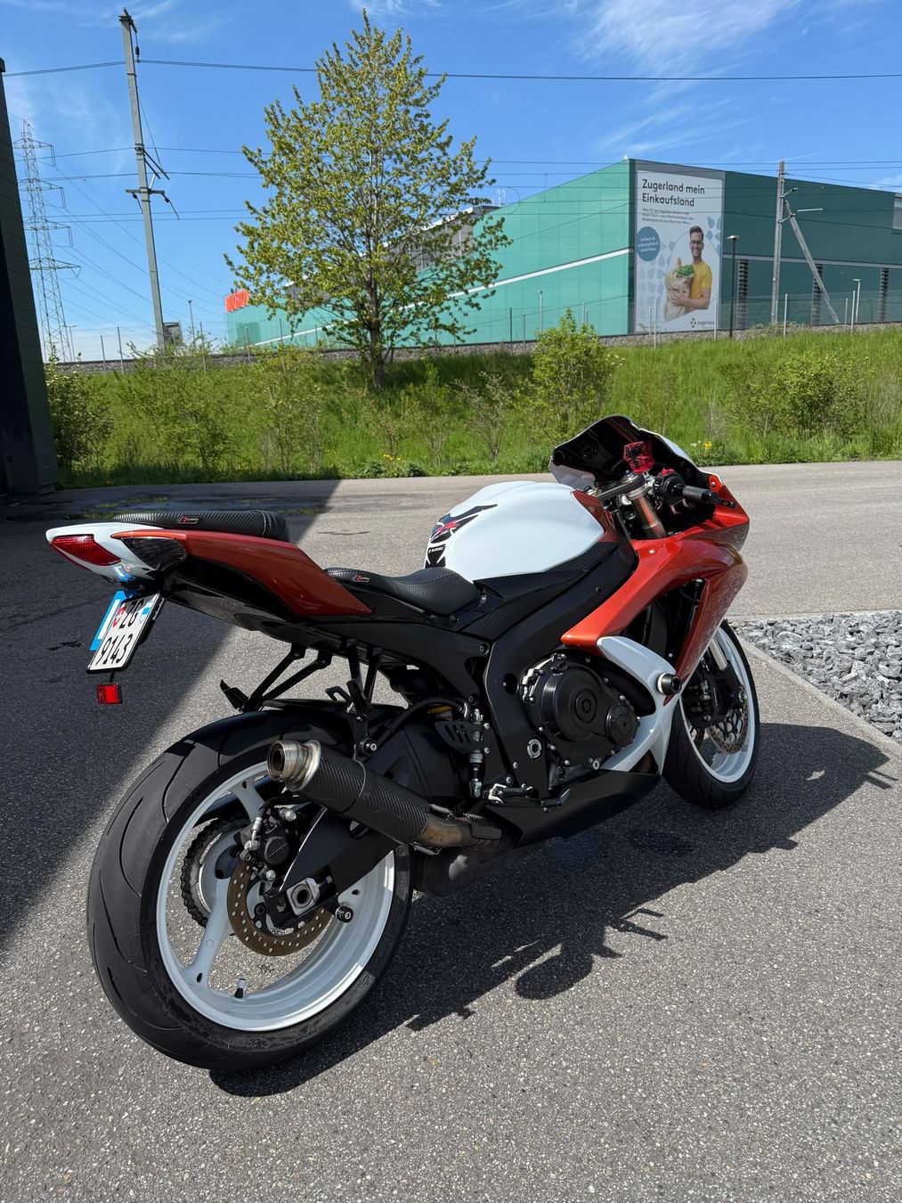 Suzuki Strasse: Suzuki GSX-R600 – Gebraucht aus Baar von Sascha12333 1