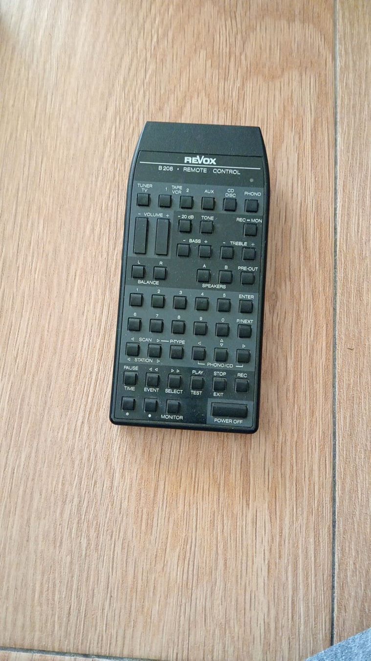 Revox Fernbedienungen: Original Revox B208 remote control – Gebraucht aus St-Cergue von per_6cx5 1