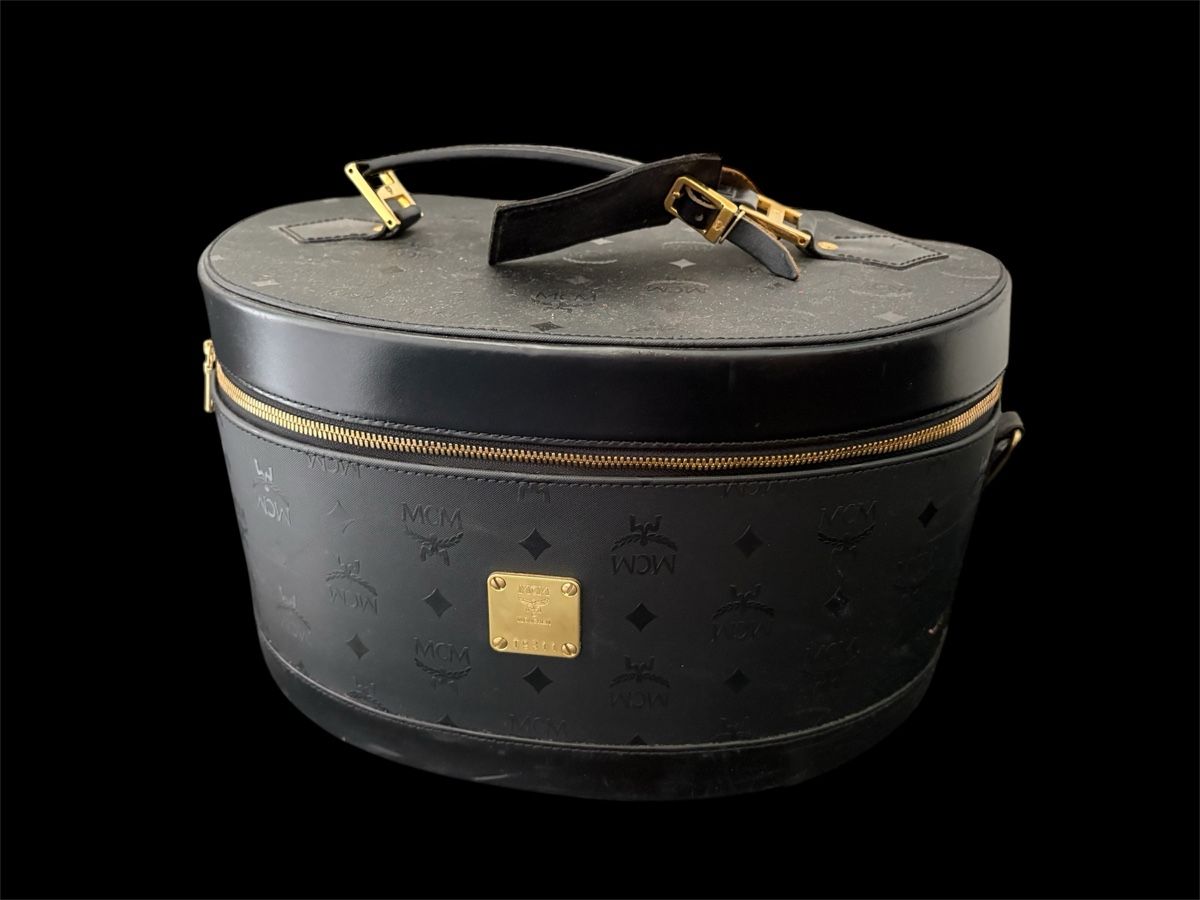 Mcm Valigie: MCM Beautycase schwarz – Usato da Delémont venduto da and_mj6d