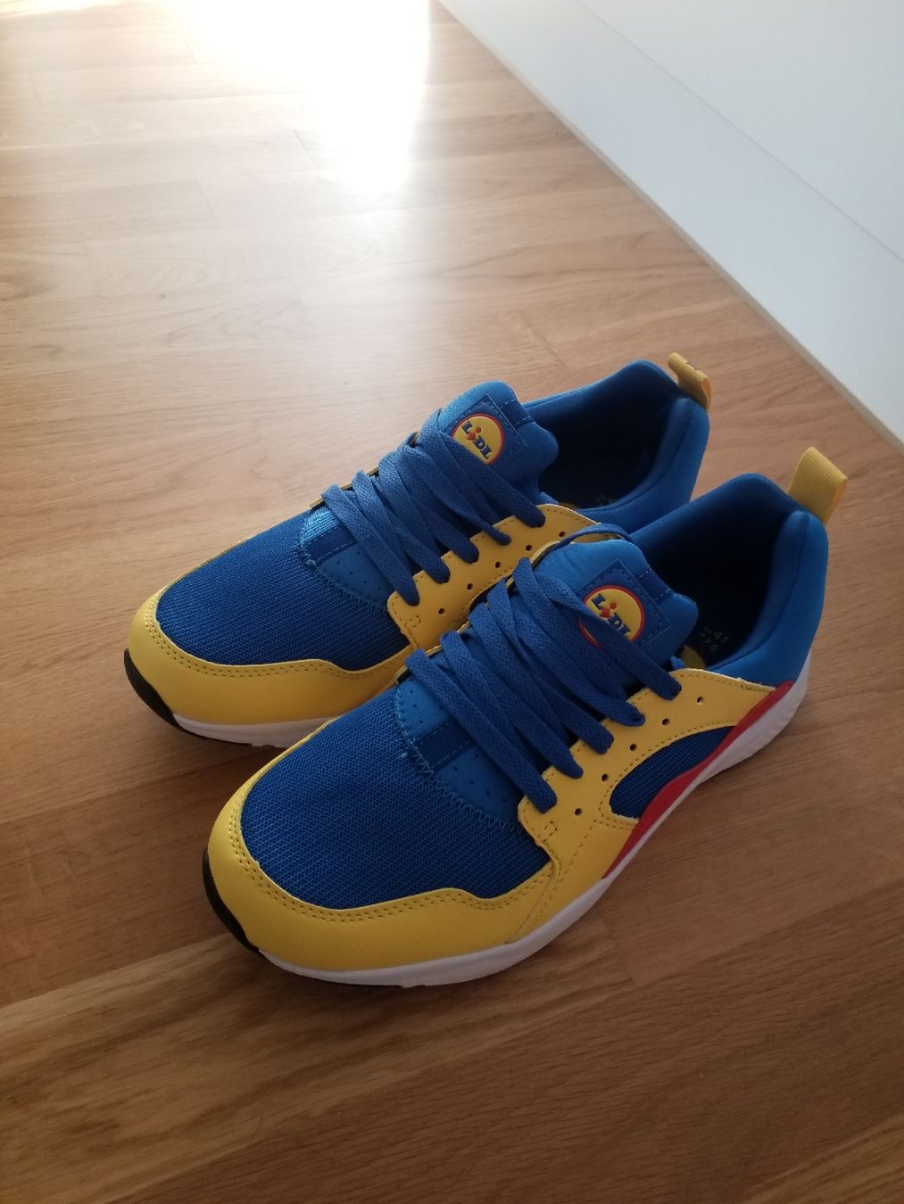 Lidl Herrenschuhe: Lidl shoes – Neu und originalverpackt aus Luzern von _Lobster_