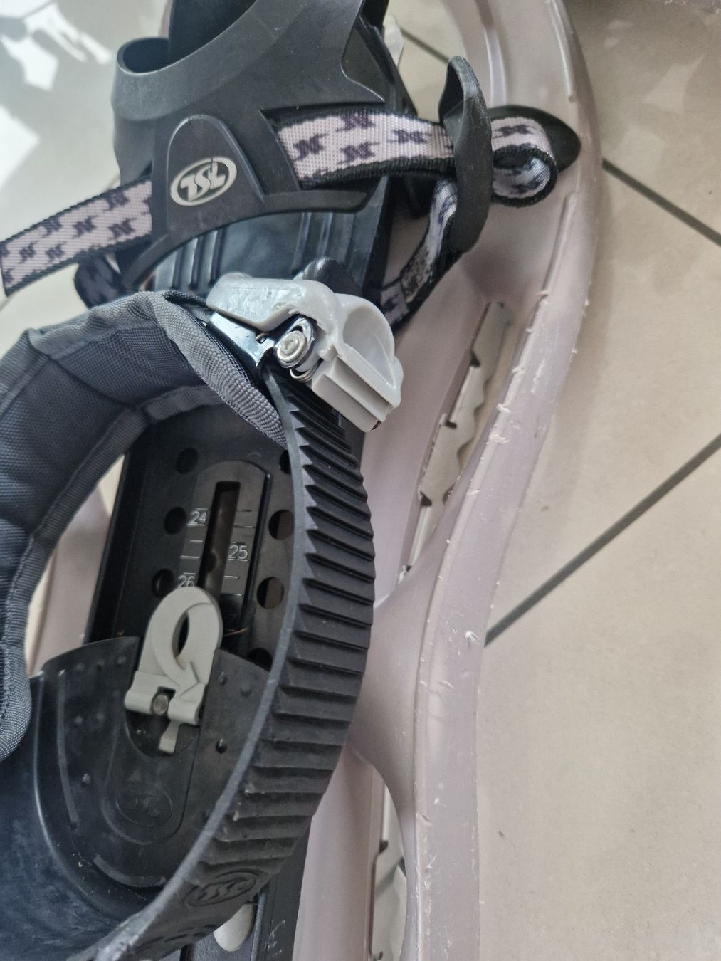 TSL Scarpe da uomo: TSL 305 Grip Escape Schneeschuhe – Usato da Lyss venduto da katelisa 3