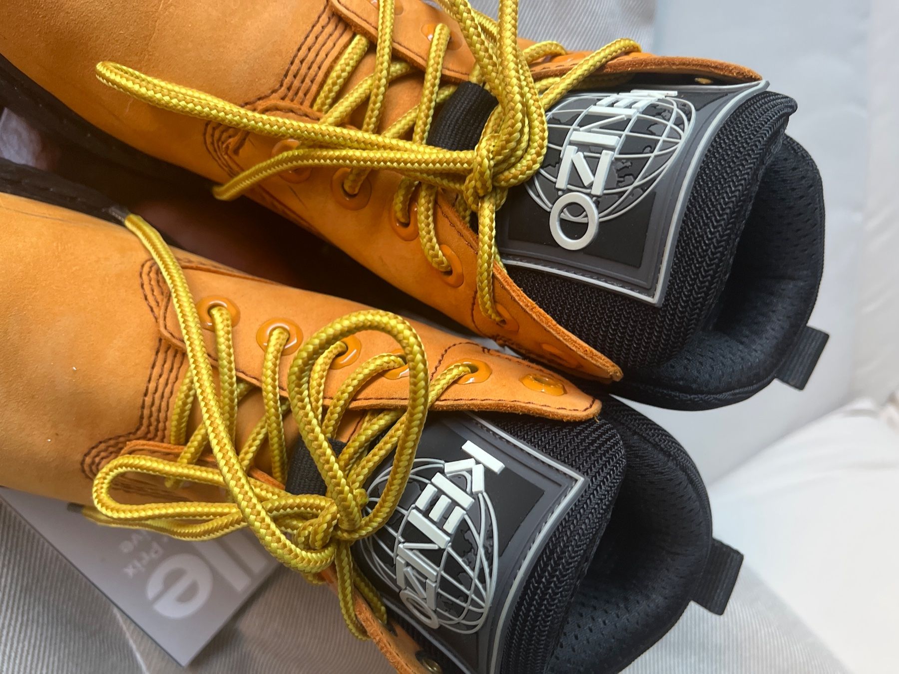 Kenzo Scarpe da donna: Kenzo Boots – Usato da Wallisellen venduto da Chatswood_8hwh 2