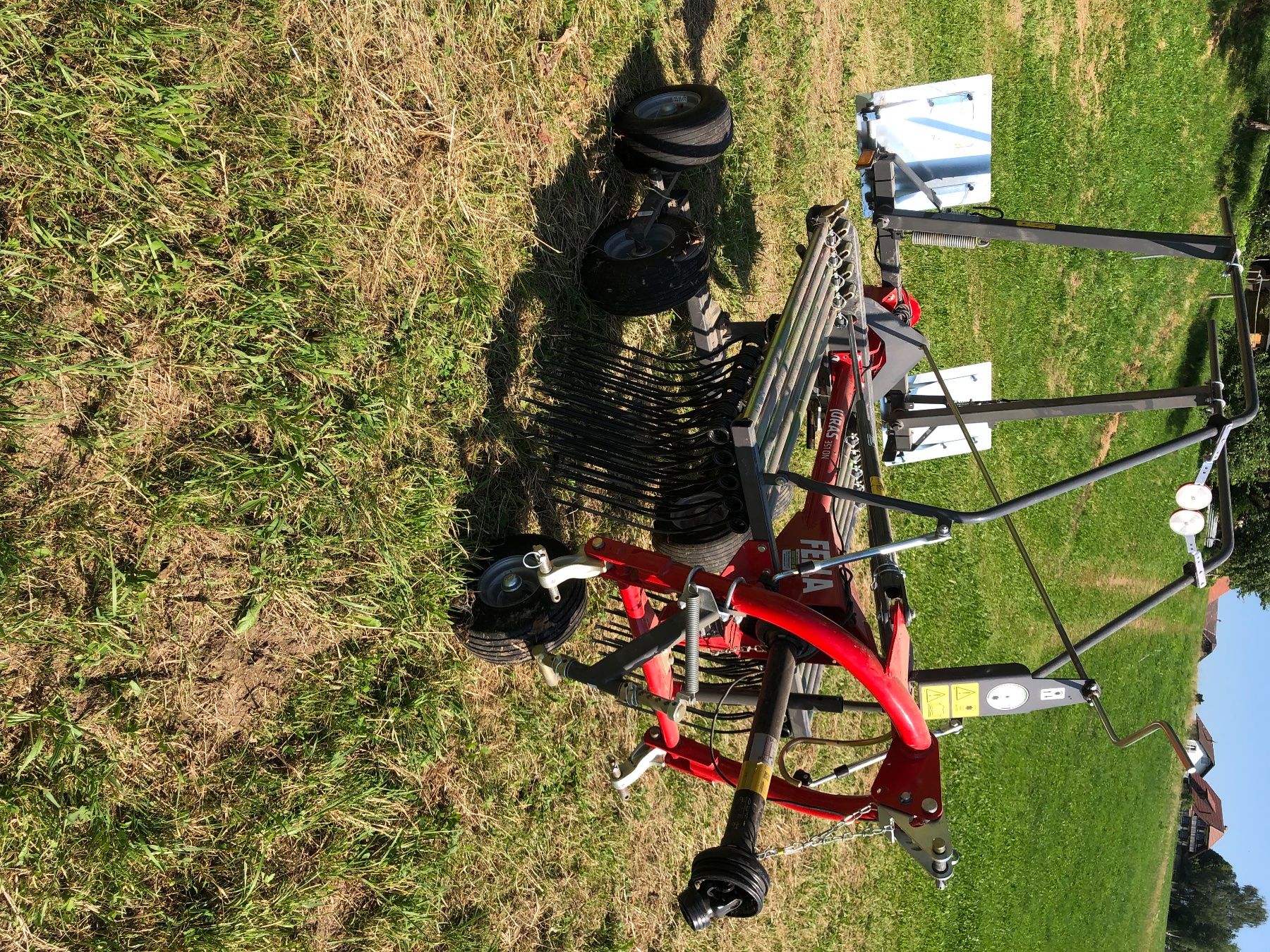 Raccolta foraggio grezzo: Heuschwader Fella – Usato da Plaffeien venduto da mb811 2