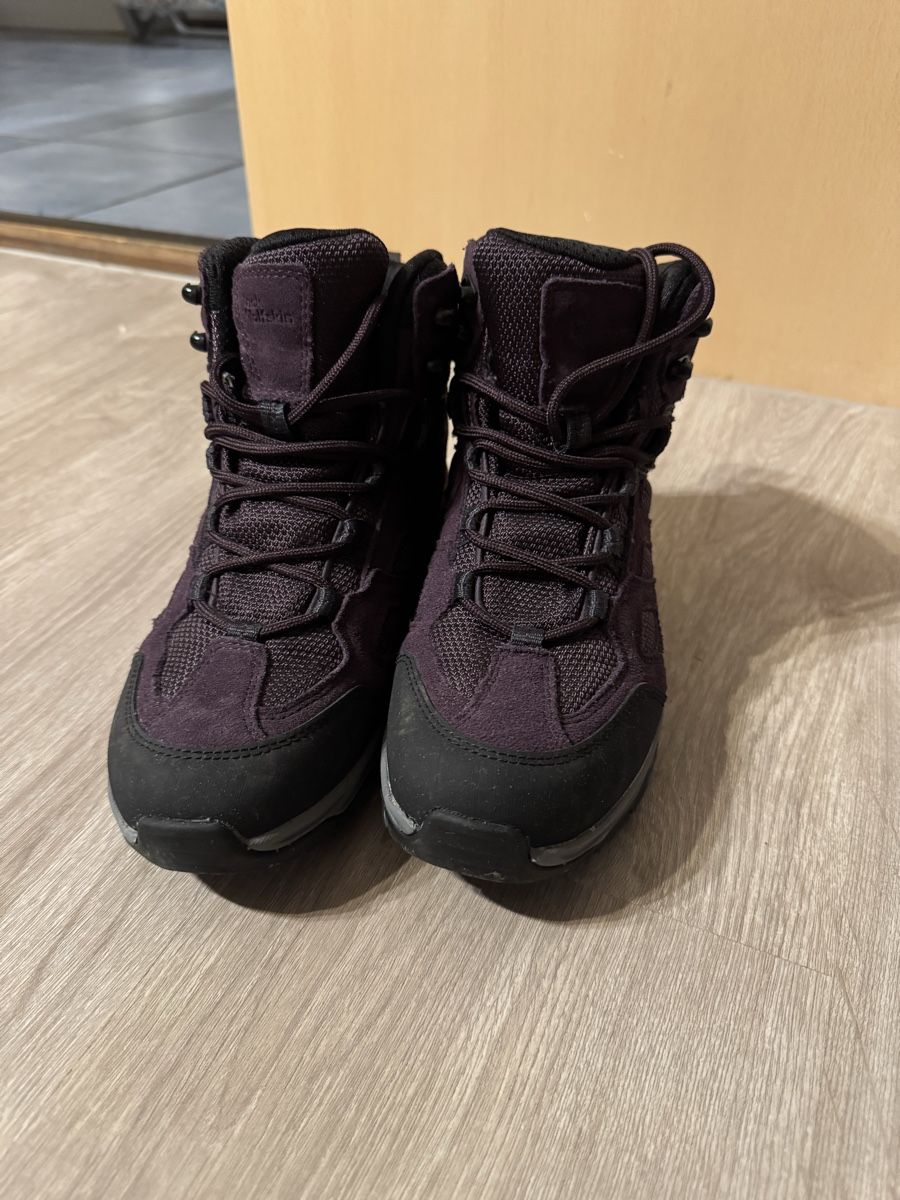 Jack Wolfskin Damenschuhe: Jack Wolfskin Wanderschuhe – Neu (gemäss Beschreibung) aus Walzenhausen von Steeevisch 1