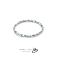 Filigraner 18K Weissgoldring – Gedrehtes Design, handmade