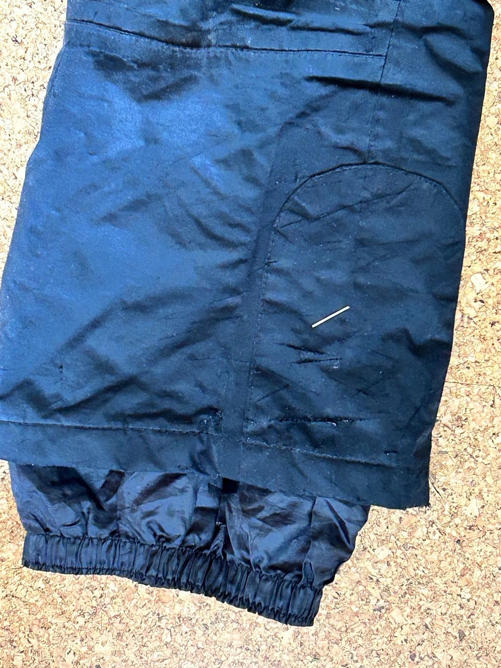 Pantalons: Skihose schwarz (Mädchen) 122/128 – D'occasion à Dittingen par Bellevista 2