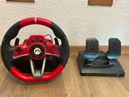 Nintendo Mario Kart Lenkrad mit Pedalen gebrauchter Zustand