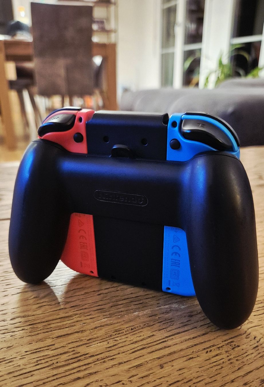 Nintendo Controller: Original Nintendo Switch Joy-Con Set + Ladestation – Nuovo (secondo la descrizione) da Au SG venduto da AlenCompany 4