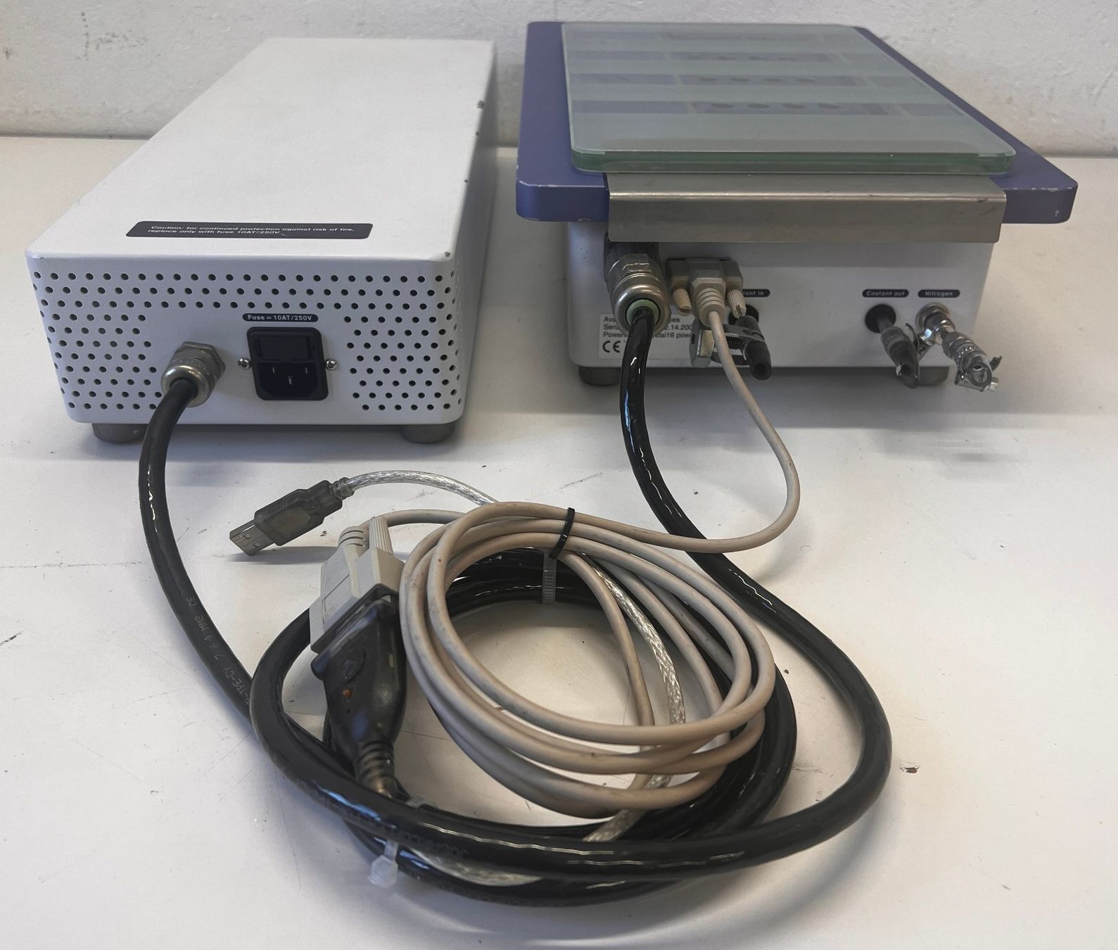 Accessori da laboratorio: Avantium Technologies Benchtop Crystallization System – Usato da Niederdorf venduto da LeptonAG_Labor 2