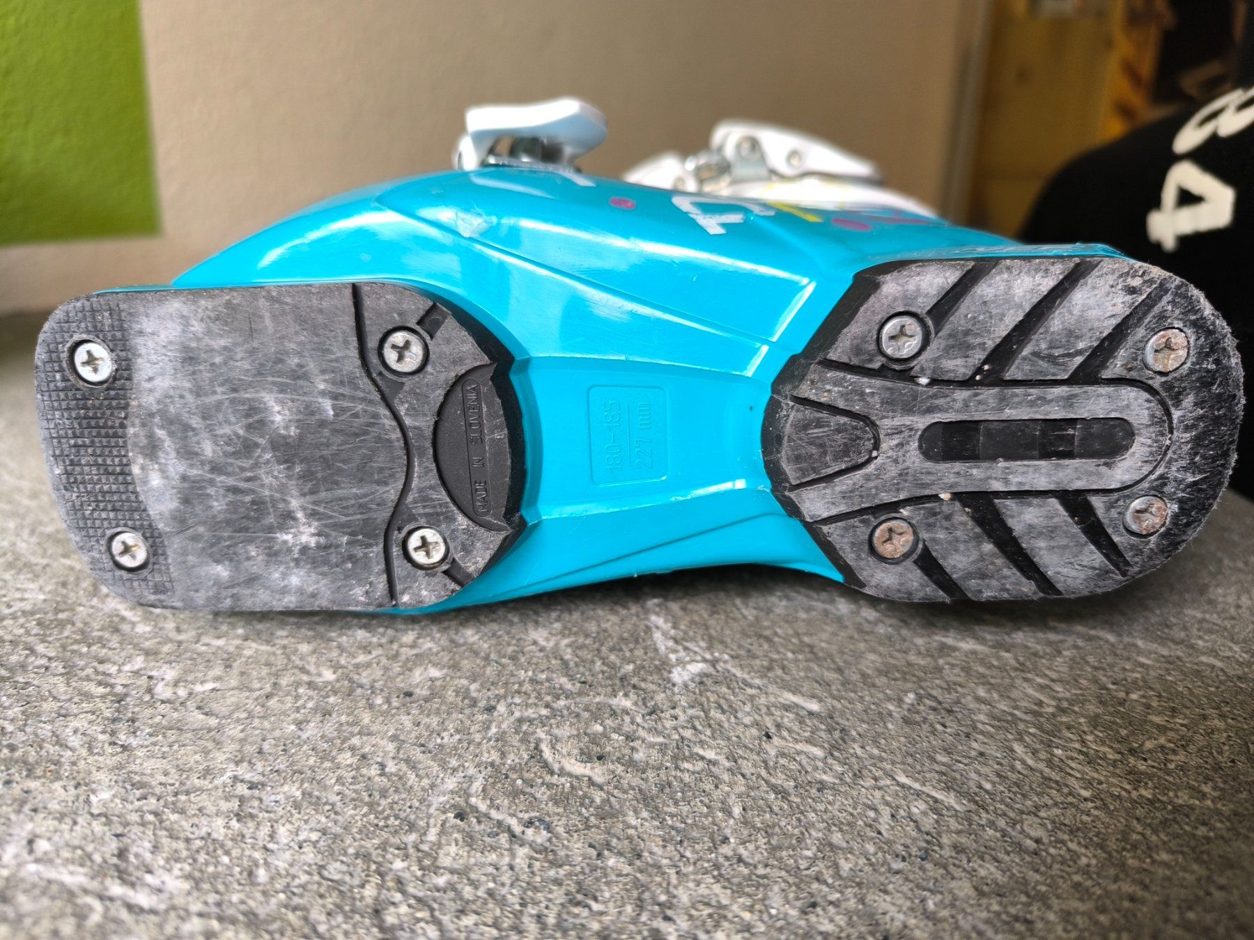 Scarpe per ragazzi: Kinder Skischuh – Usato da Kandergrund venduto da slaesch1988 1