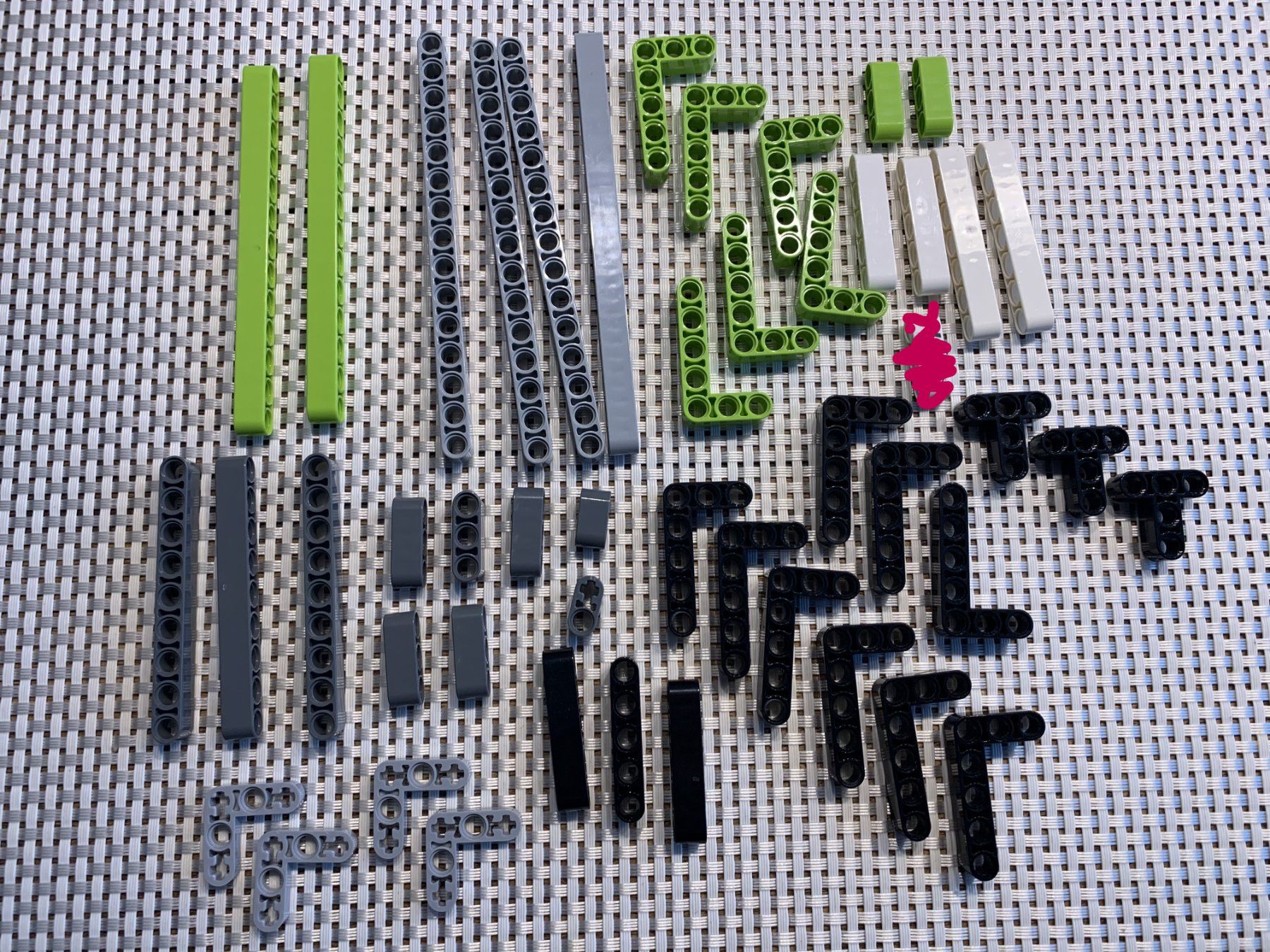 Lego Giocattoli: Lego Technik runde Lochbalken 42065 – Usato da Buochs venduto da Techtelmechtel