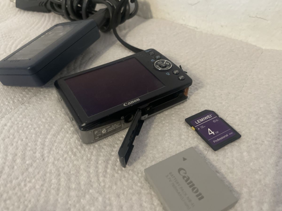 Canon Fotocamera: Canon IXUS 75 Digital Kamera – Usato da Zürich venduto da beli_30 5
