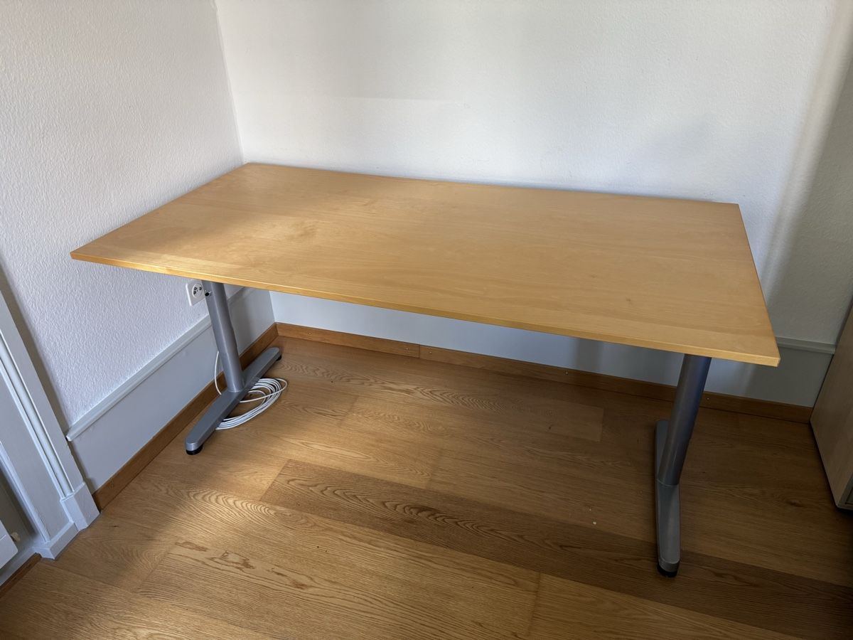 Ikea Bureaux: IKEA Galant Schreibtisch – D'occasion à Bern par tuedi1