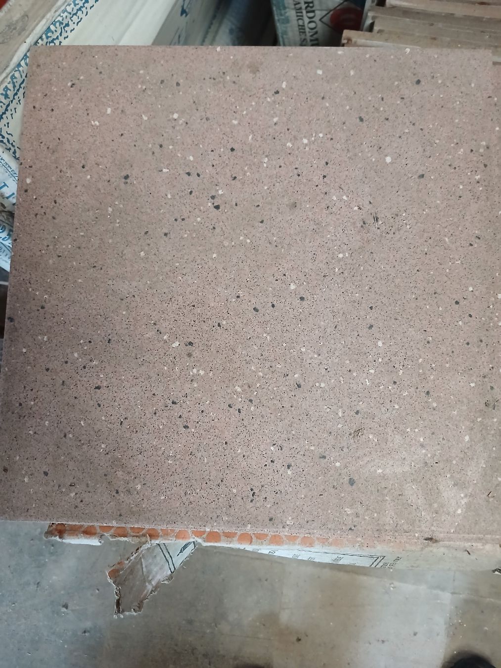 Rivestimenti per pavimenti: Keramikplatten – Nuovo (secondo la descrizione) da gipf-oberfrick venduto da bubs88