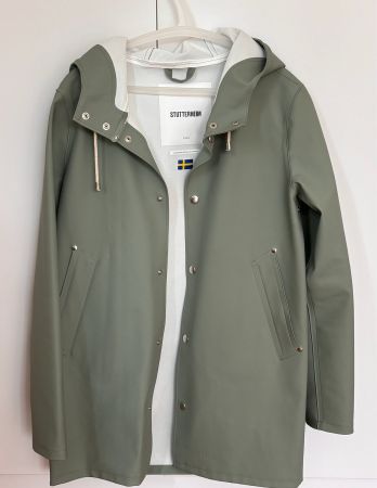 Regenjacke Stutterheim Khaki Green Grösse XXXS neuwertig