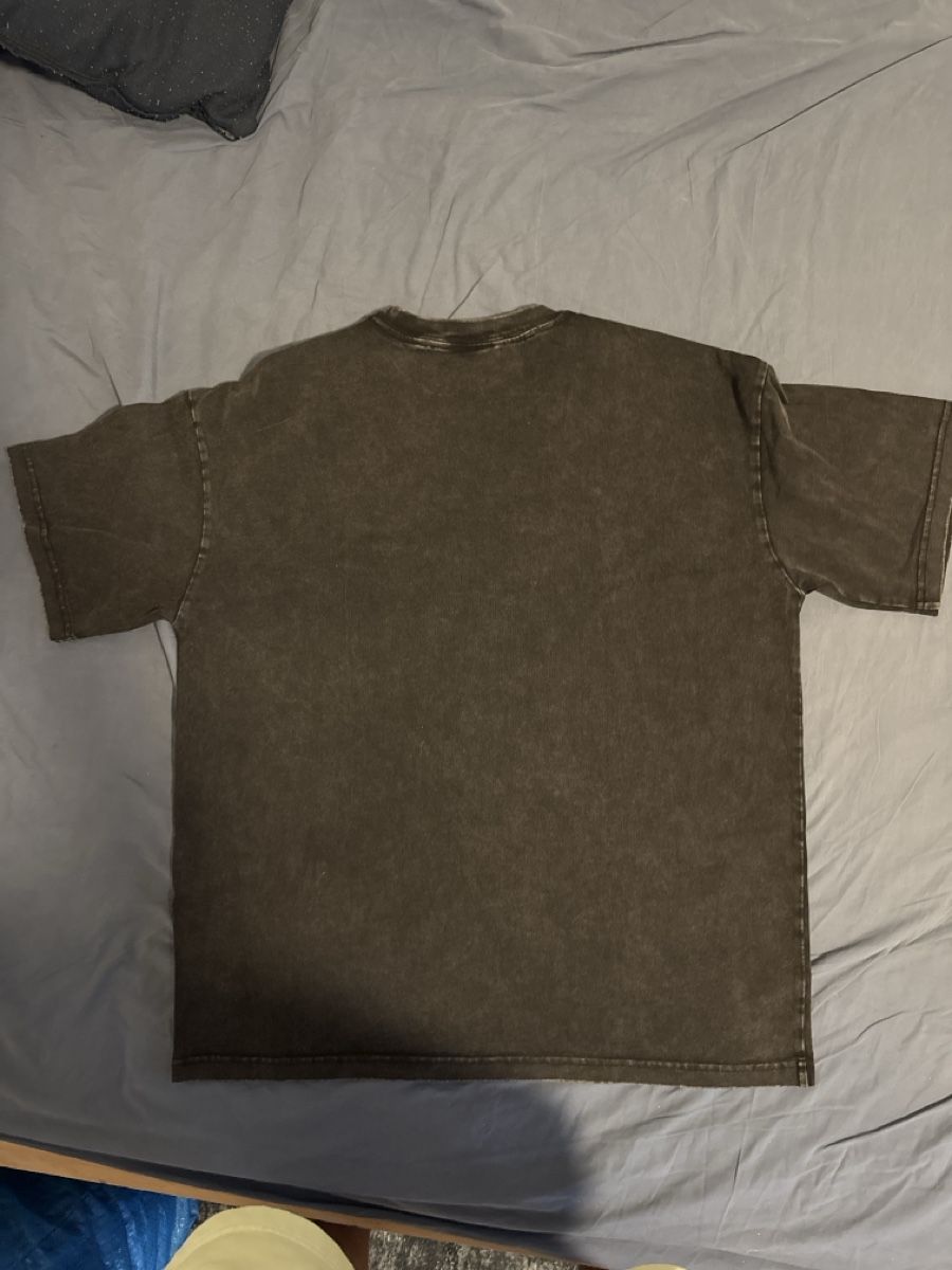 T-shirts: Chris Brown shirt Grösse L gebraucht – Neuf (Voir description) à zürich par sel_c7gk 2