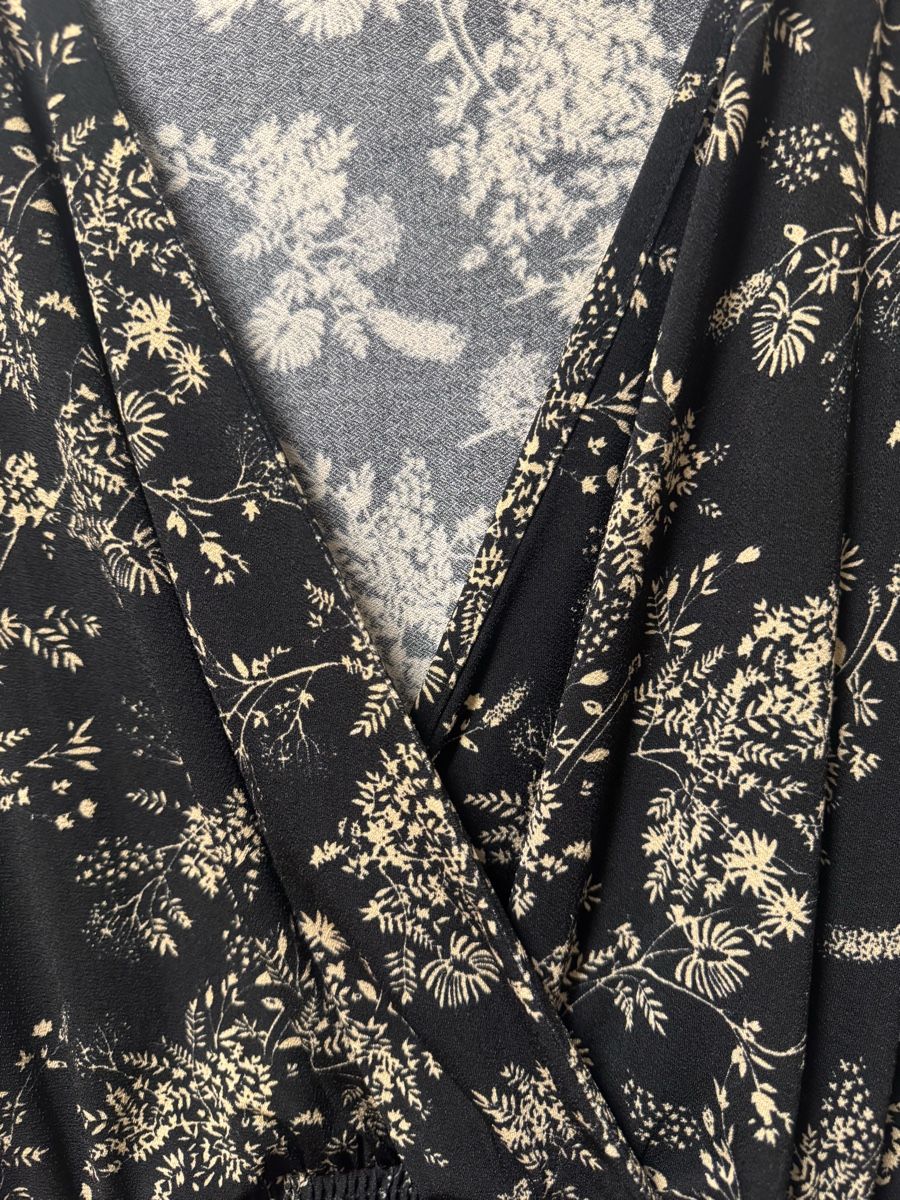 Mango Kleider: Schönes Mango Kleid, Grösse M, mit Blumenmuster, Herbst – Gebraucht aus Zürich von cha_7n8s 3