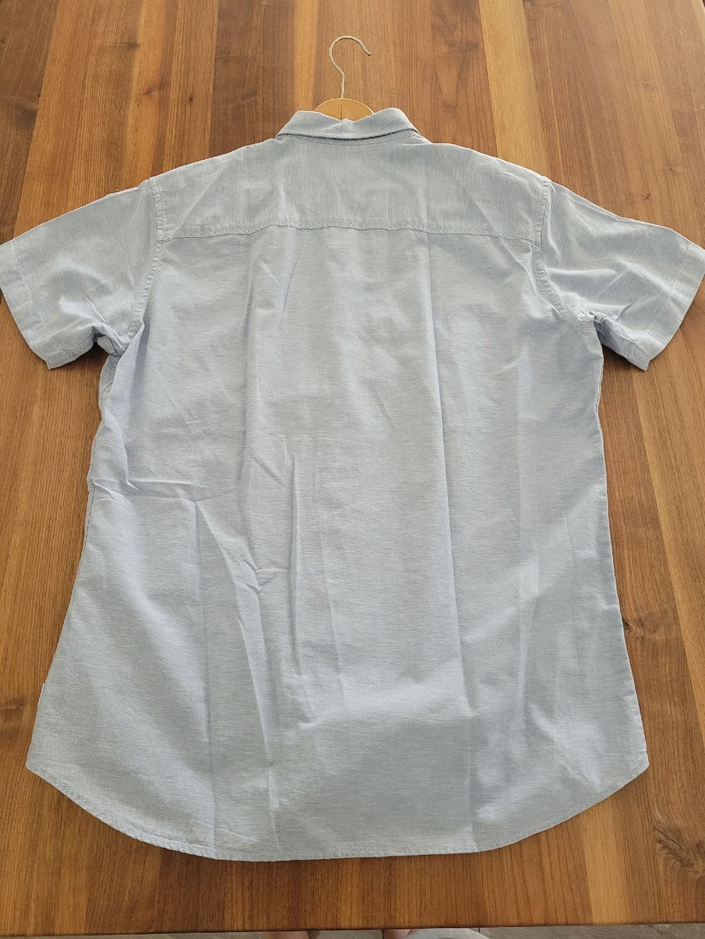Hemden: Kurzarmhemd JACK&JONES hellblau Grösse L  – Neu (gemäss Beschreibung) aus Biberist von hertd 1