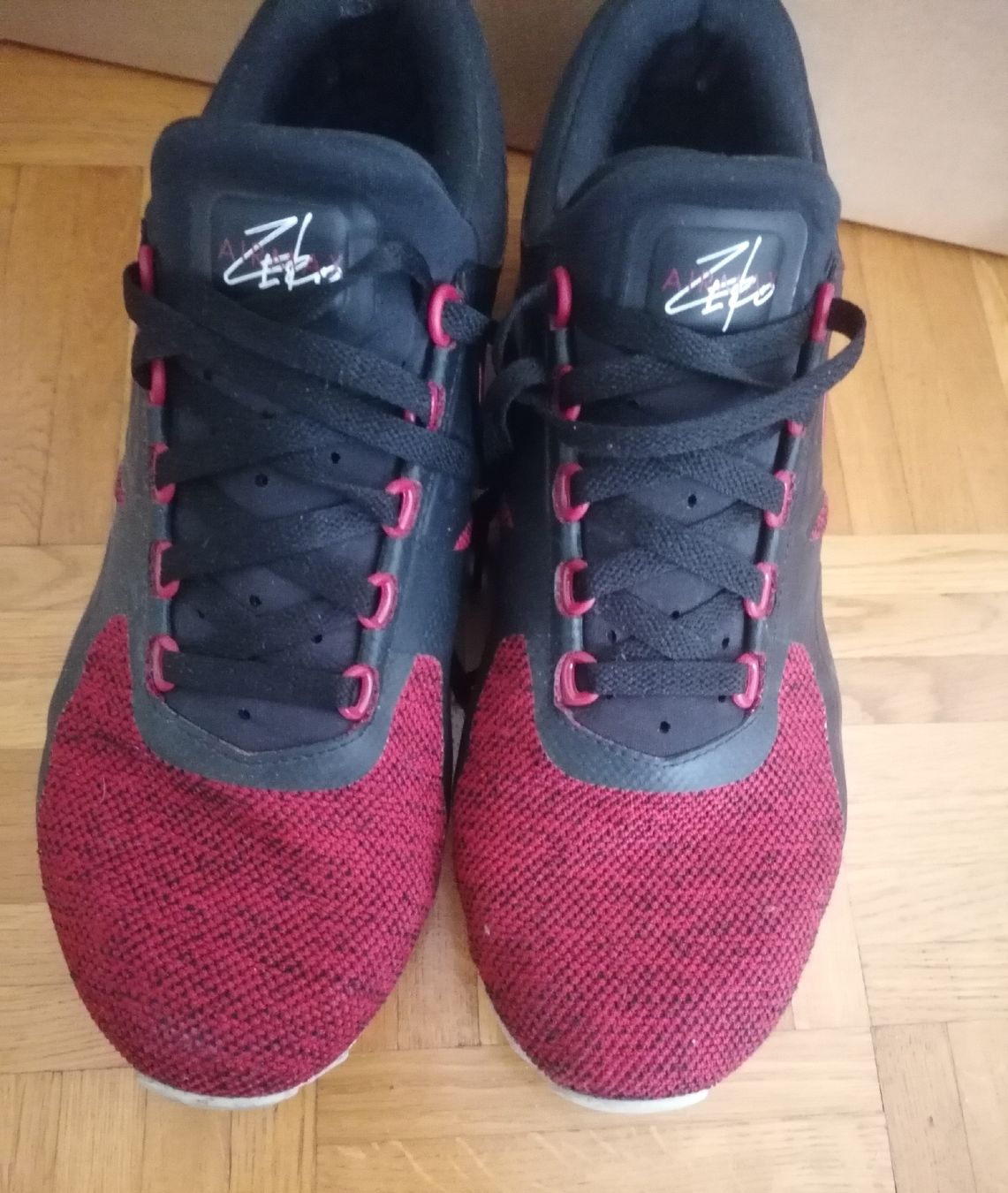 Nike Chaussures hommes: Nike Air Max Zero SE "Tough Red" – D'occasion à Ecublens VD par loi_dy6b 1