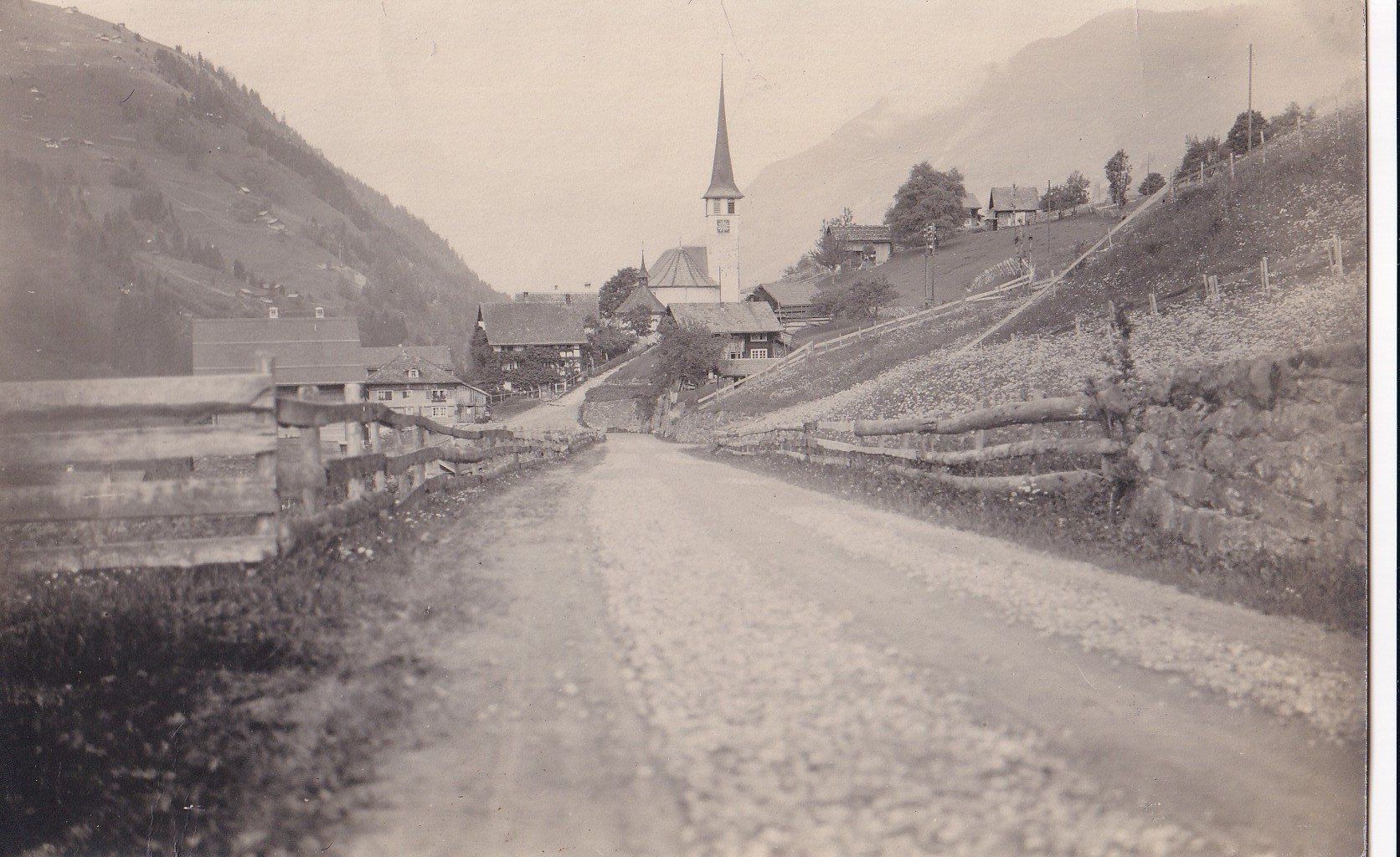 Cartoline postali: Spirigen an der Klausenstrasse Teilansicht – Usato da Olten venduto da clotaldi