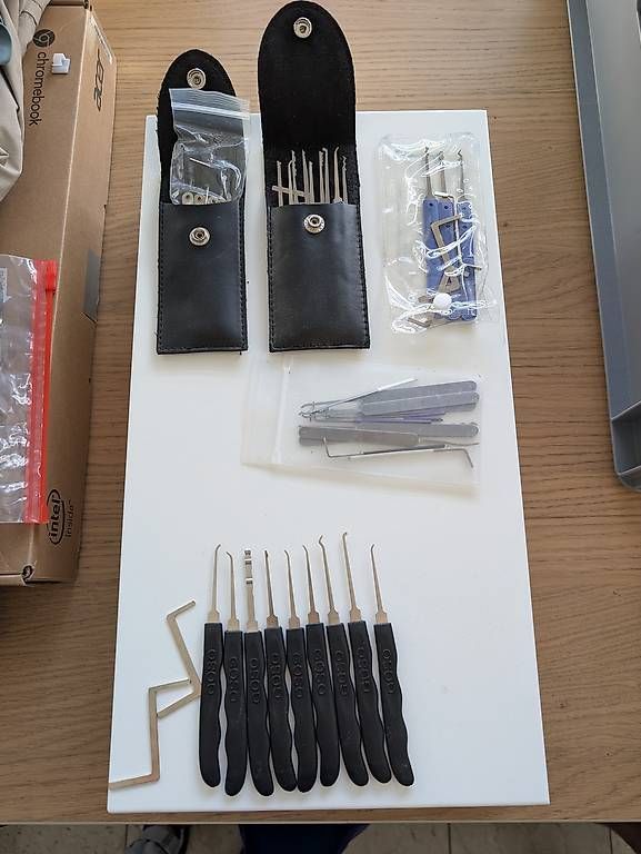 Lucchetti: Lockpicking Sets und Übungsschlösser – Usato da Zürich venduto da tut_8y8f 1