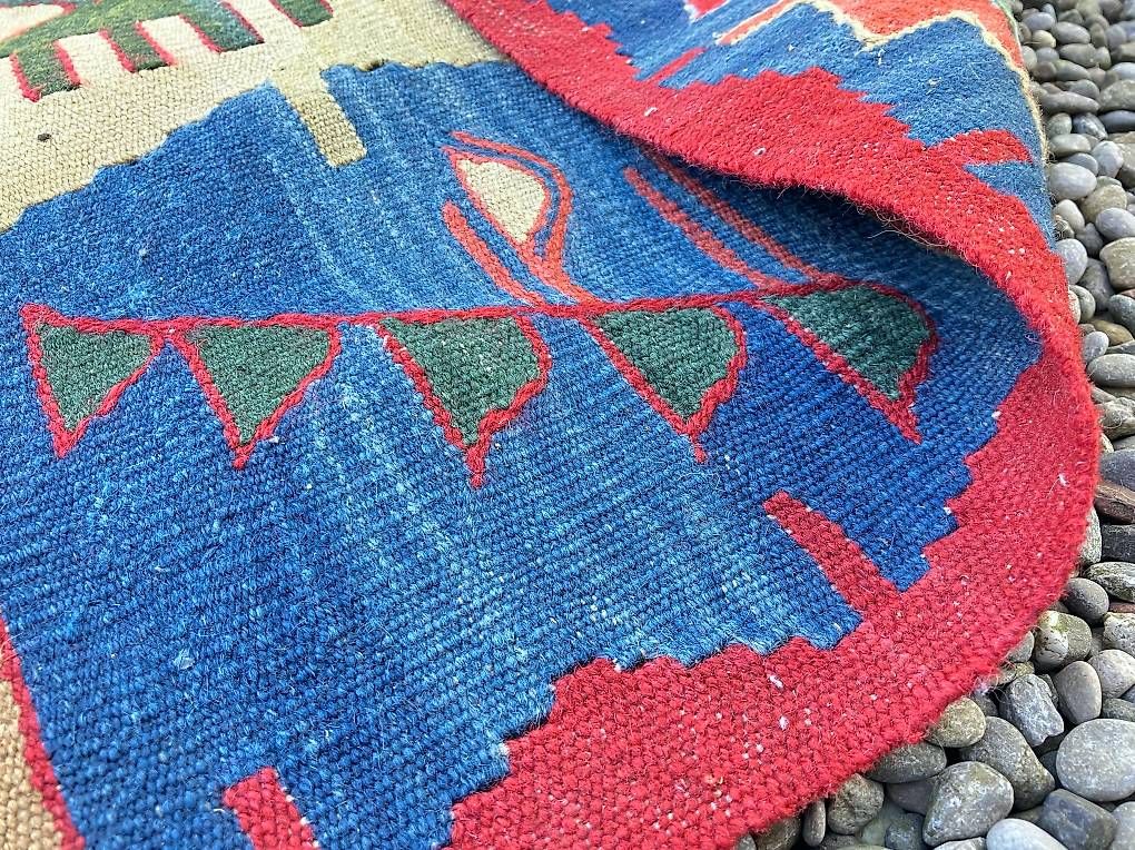 Kilim Tappeti: Alter Kelim mit wunderschönen Farben. – Usato da Horw venduto da luzernicus 1