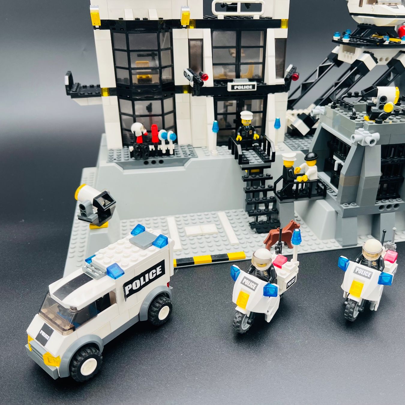 Lego Giocattoli: Lego Polizeistation 7237 – Usato da Dornach venduto da luk_p5dh 1