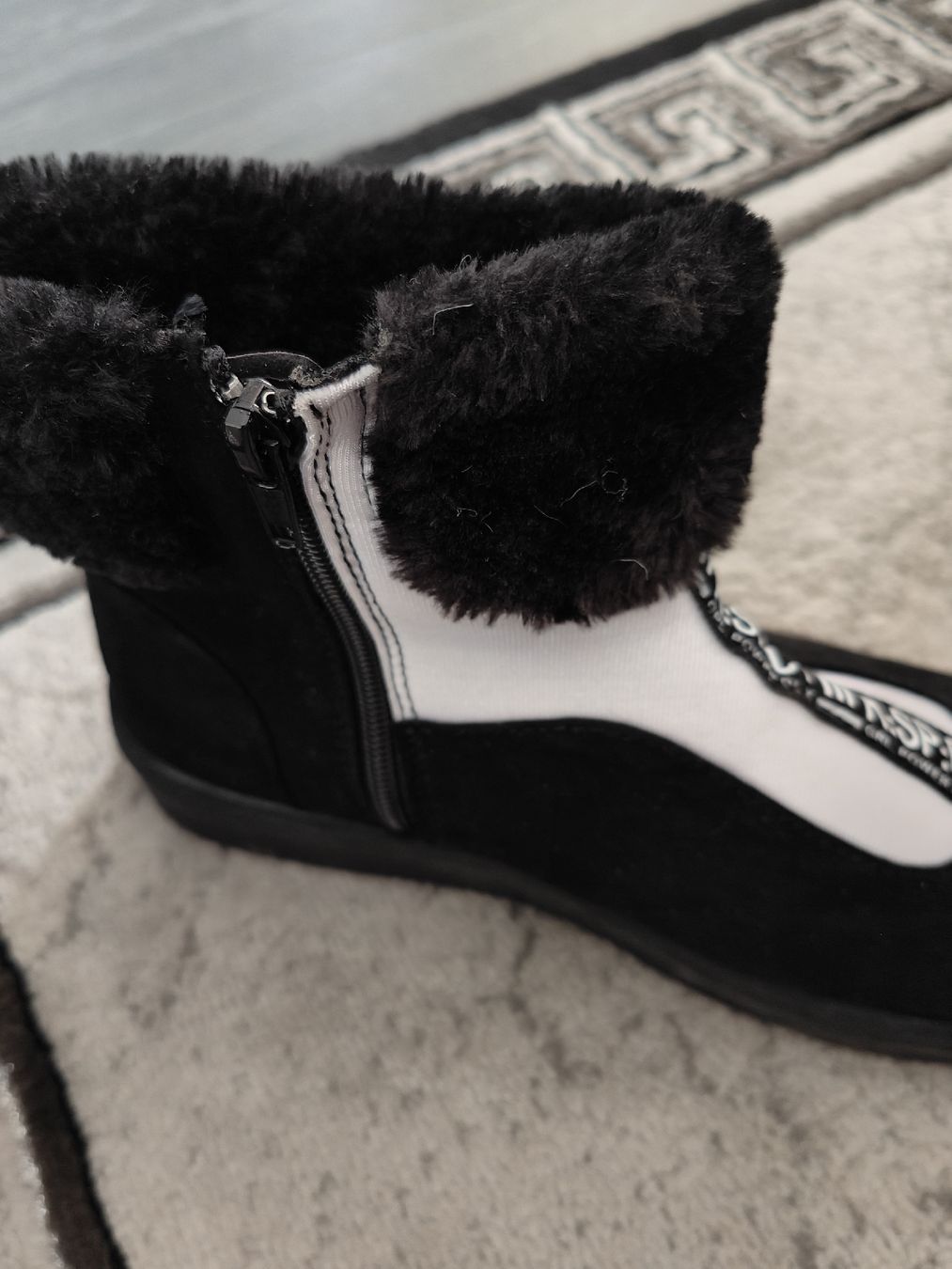 Scarpe da donna: Schöne schwarze Damenschuhe – Nuovo (secondo la descrizione) da Adelboden venduto da Markusandra 1