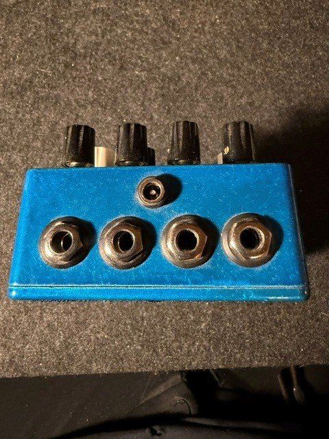 Instruments de musique: EarthQuaker Devices - Avalanche Run v1 – D'occasion à fey par Caductilometre 1