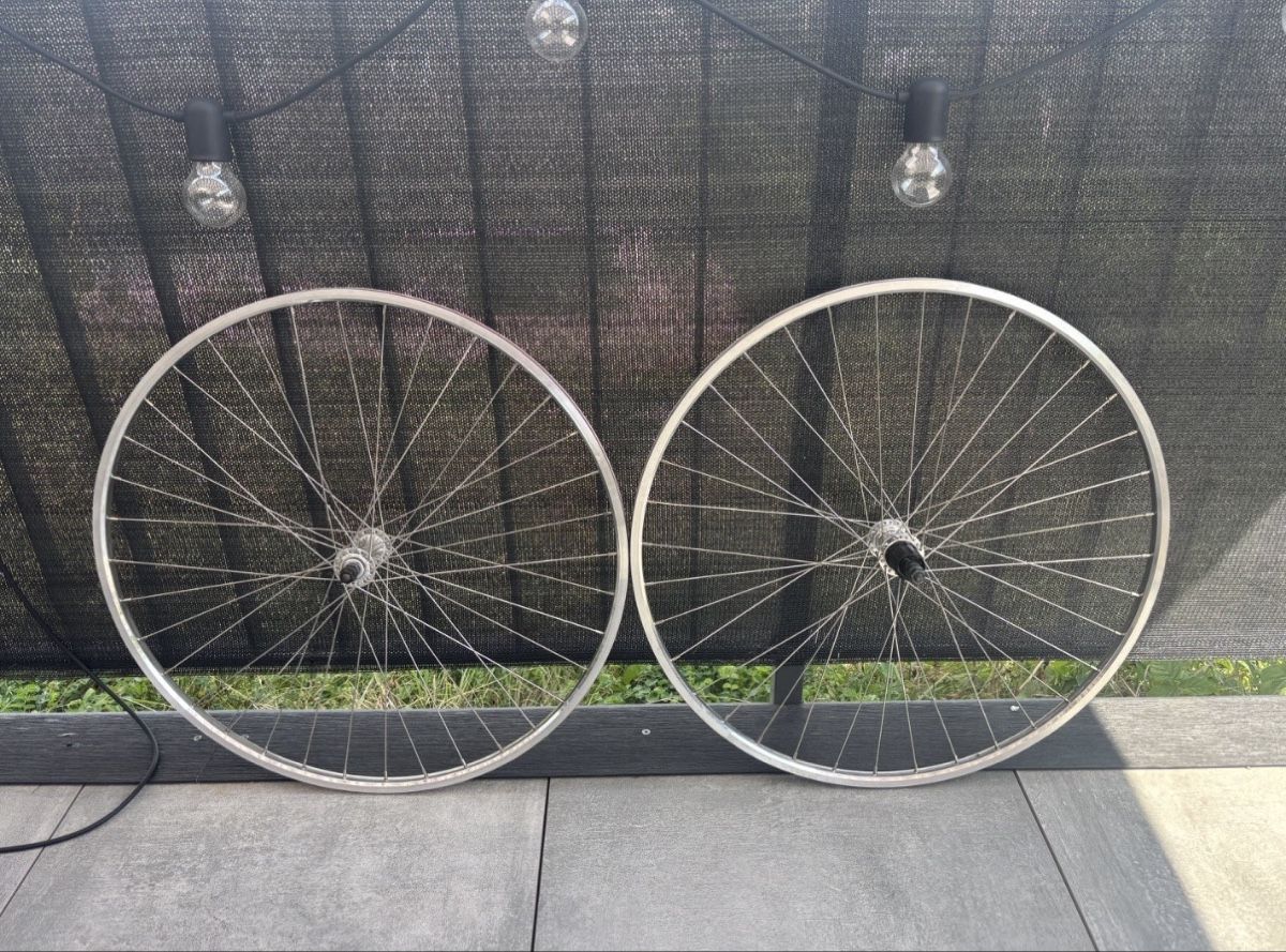 Felgen: Laufradsatz 28“ silber – Gebraucht aus Aristau von jac_6glp
