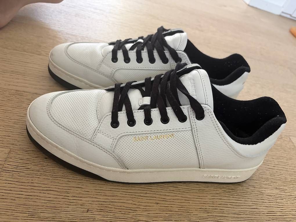 Chaussures femmes: Saint Laurent Sneakers  – D'occasion à Wallisellen par rac_sy2x