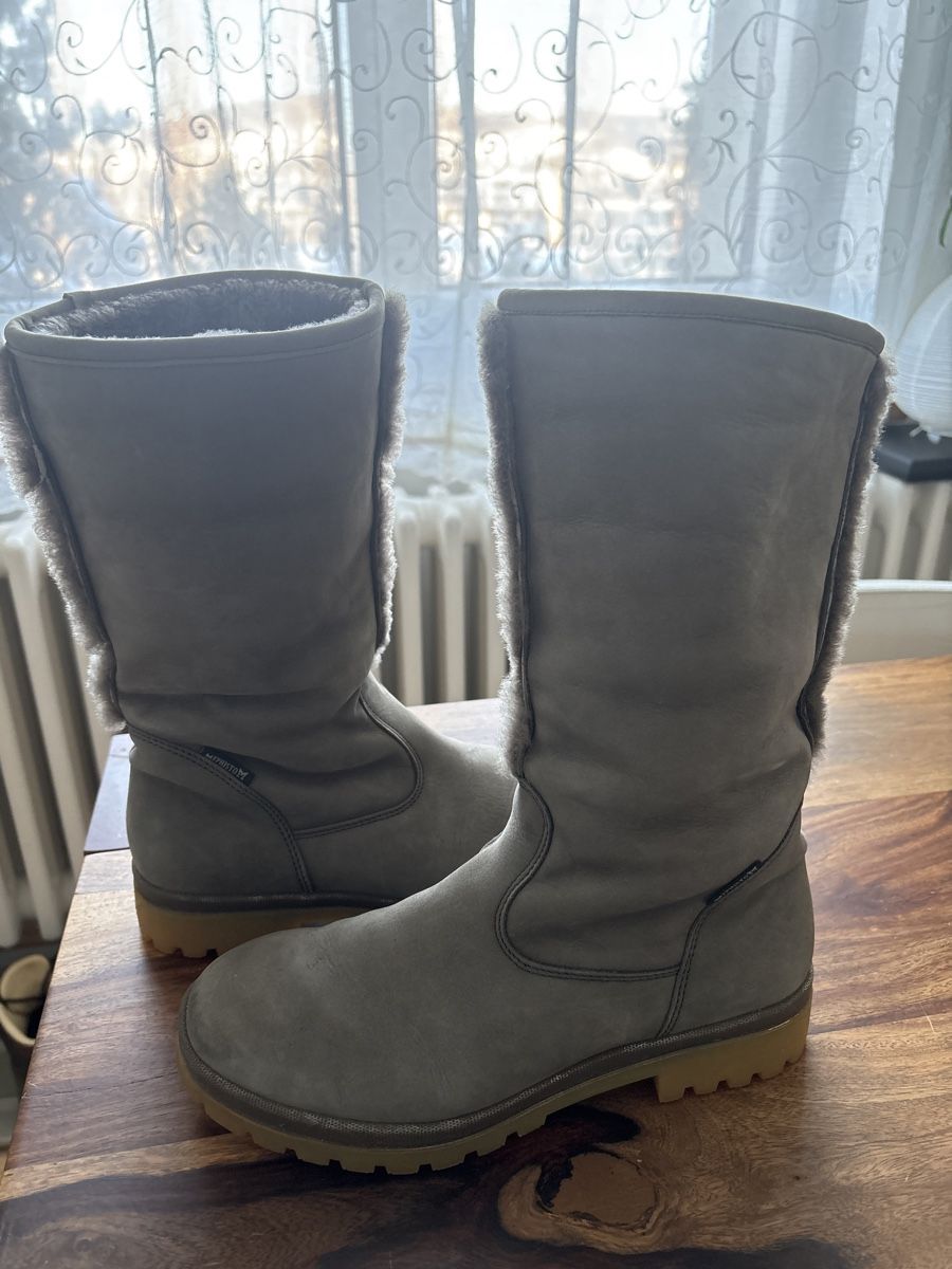 Mephisto Scarpe da donna: Lammfellstiefel von Mephisto Grösse 37 – Nuovo (secondo la descrizione) da Luzern venduto da sunnymountain33 1