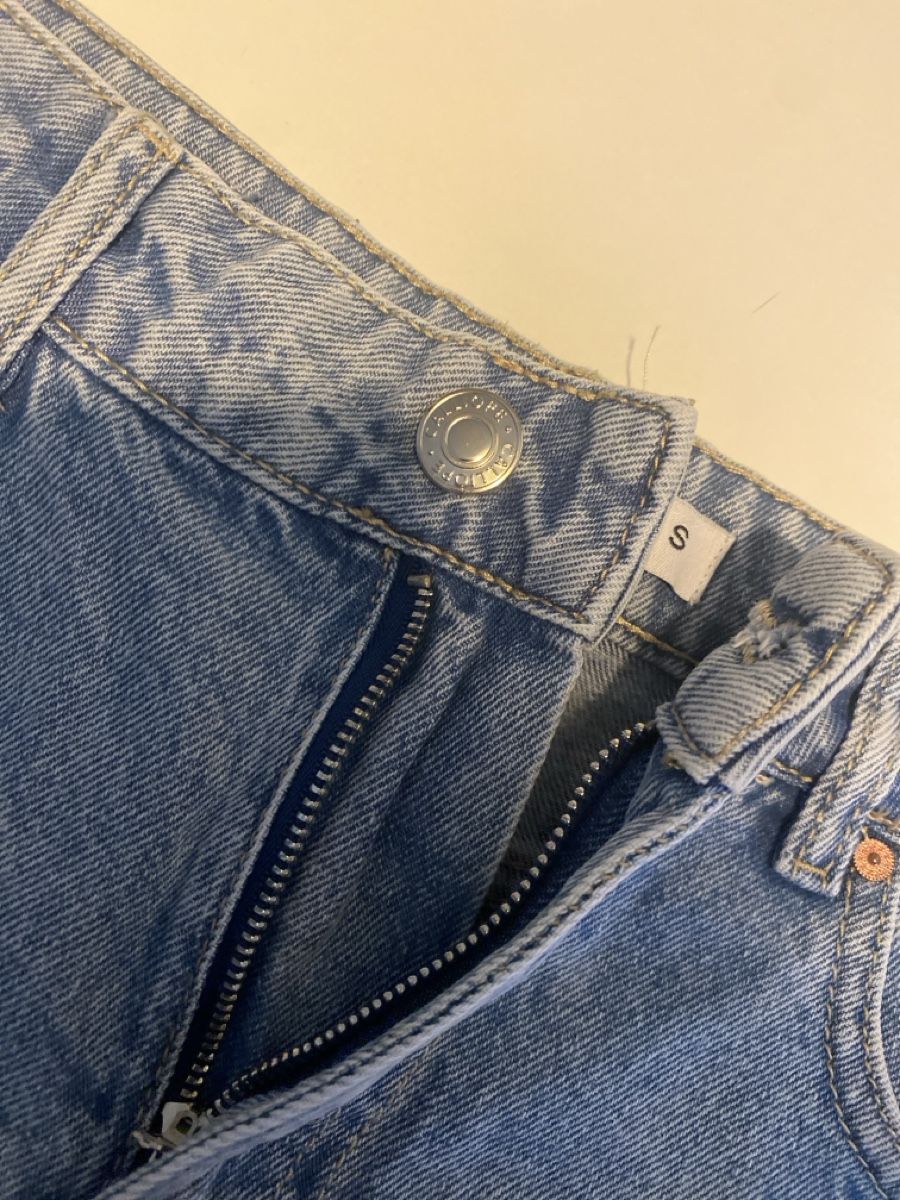 Jeans: Calliope S Denim Shorts – Usato da Jona venduto da sarasaftladen 2