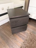 Table de chevet 