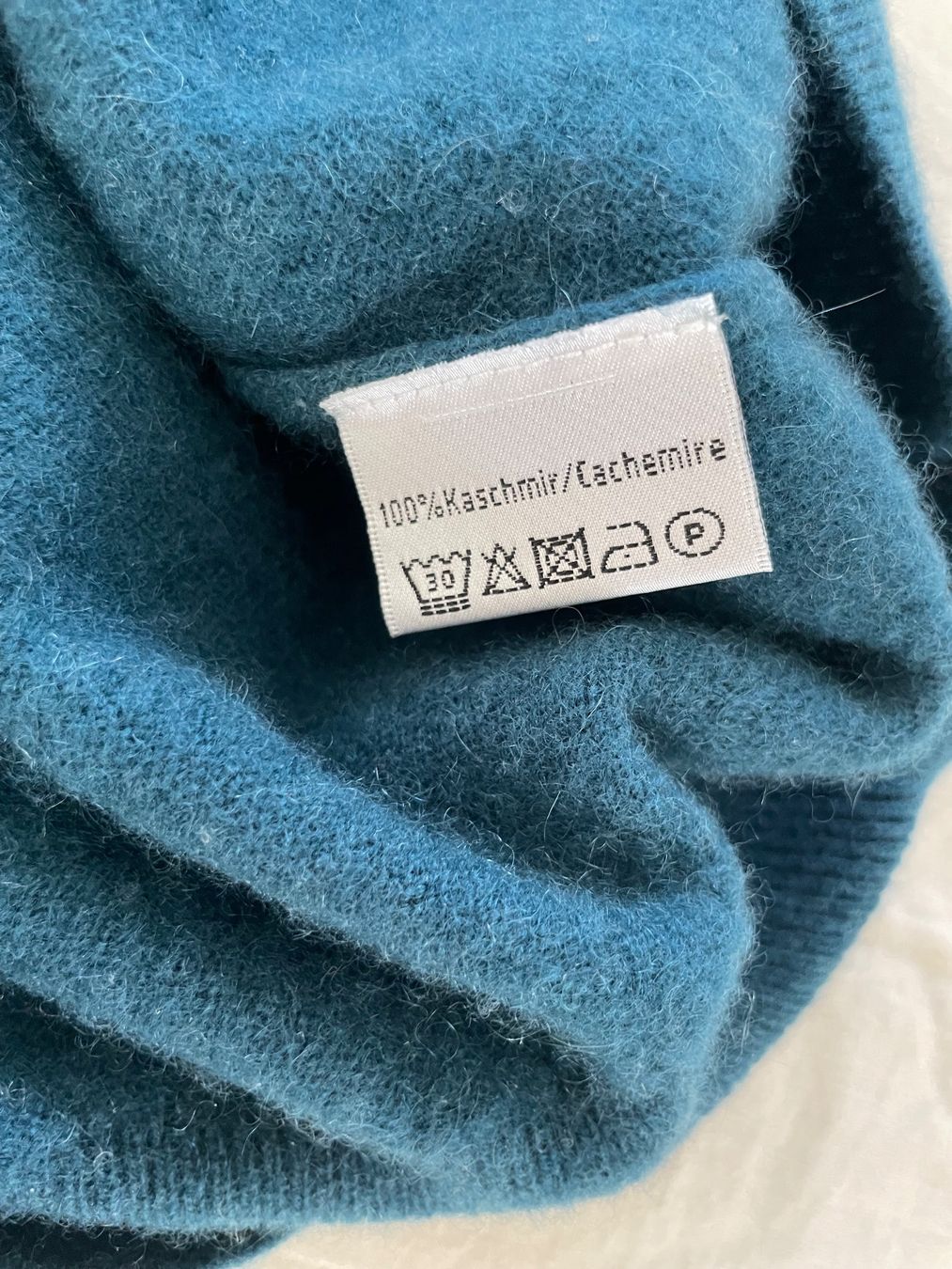 Maglioni & Felpe: Cashmere Collection Pullover blau Grösse L – Usato da Buchs SG venduto da VintageHomeCH 3