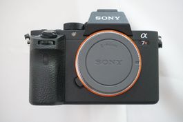 Son a7r II, spiegellose Systemkamera 42.4 Megapixel