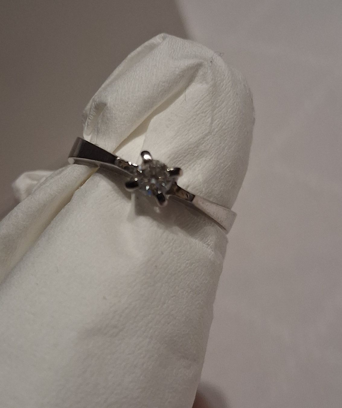 Anelli: Ring Weissgold mit Diamant – Usato da Brittnau venduto da Gismo2012 2