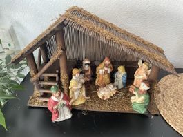 F 828 ) Schöne Weihnacht Krippe mit schönen Figuren