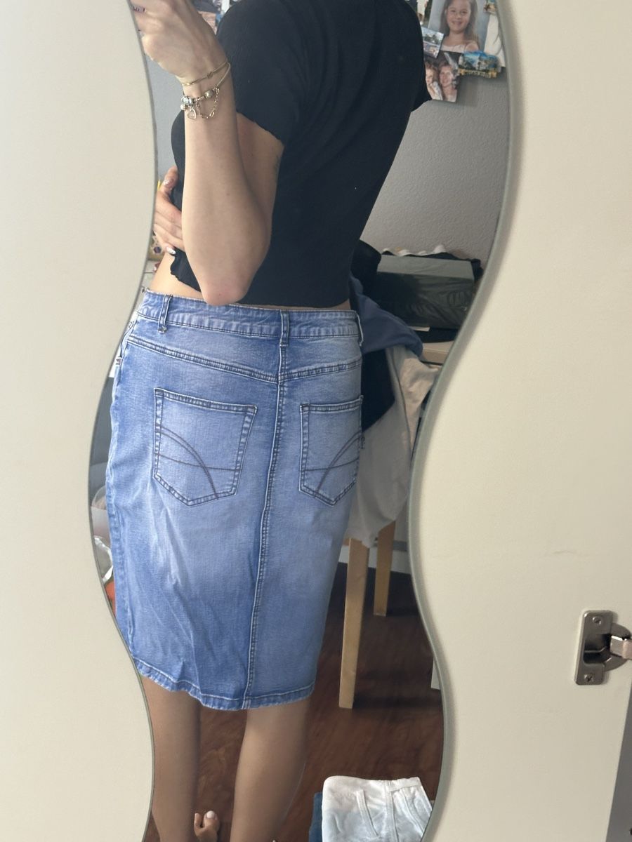 Gonne: Jeansrock blau mittellang – Usato da Grafstal venduto da jes_t6s7 1