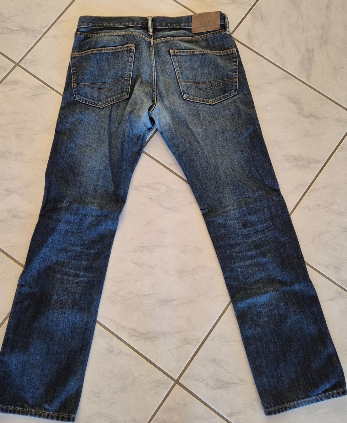 Esprit Jeans: Esprit Jeans W31 L34 – Usato da Buus venduto da papillon098 5