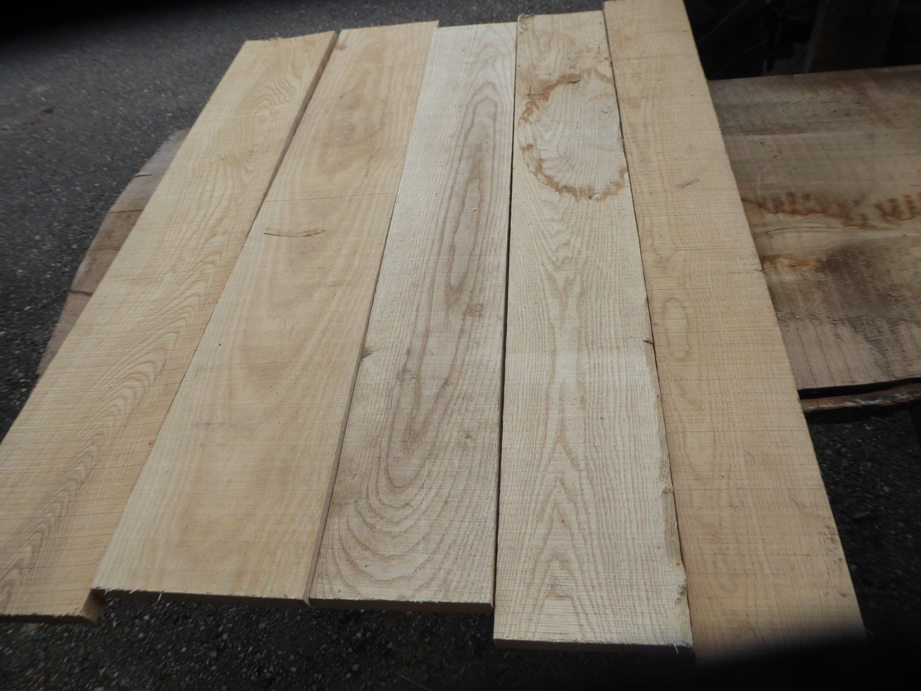 Articoli in legno: Eschenbretter – Nuovo (secondo la descrizione) da Sumiswald venduto da Hennri1 1