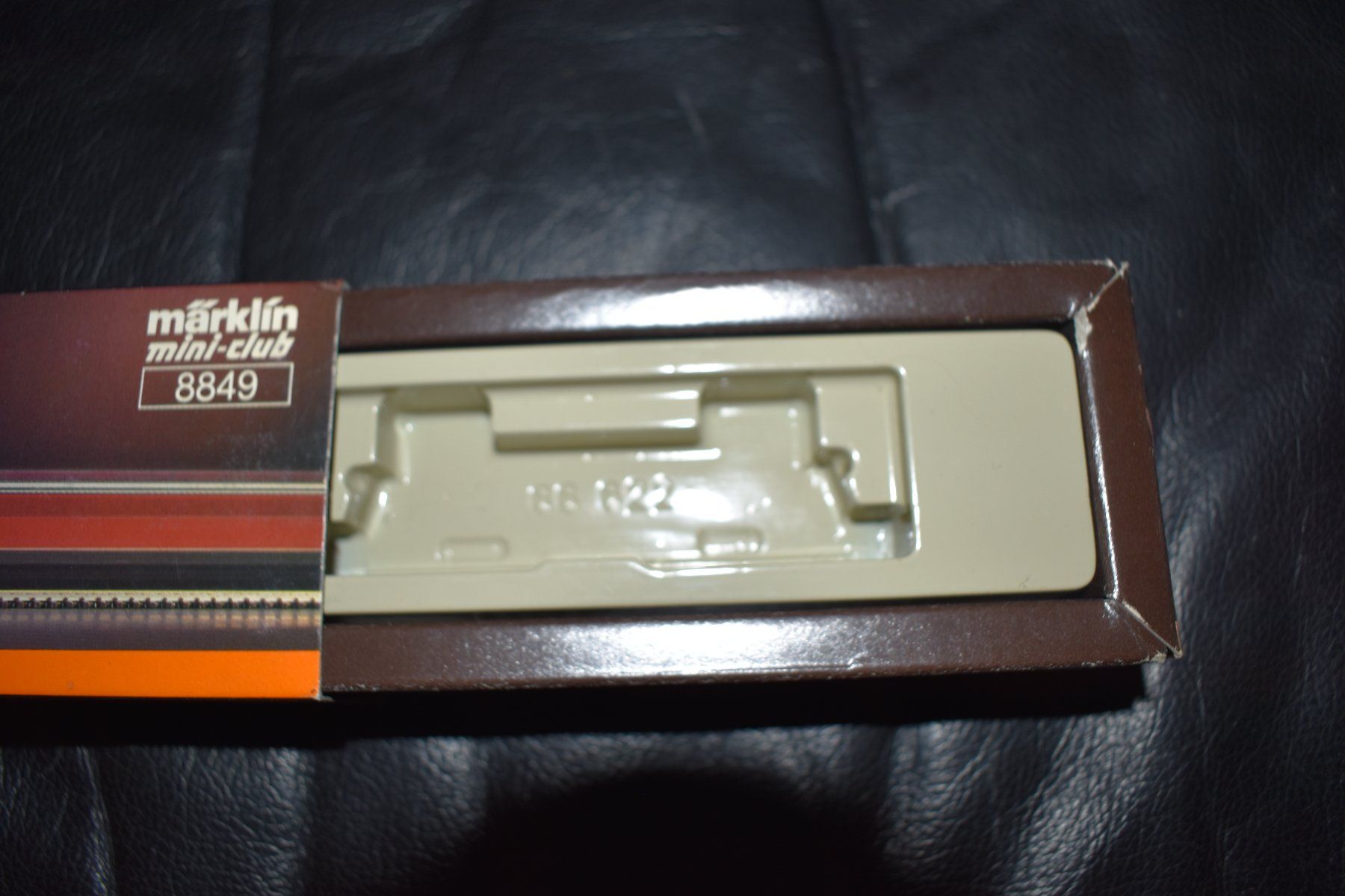 Märklin Modelleisenbahnen: Märklin Z 1 Boîte vide 8849 – Gebraucht aus Le Locle von skycomputer 1