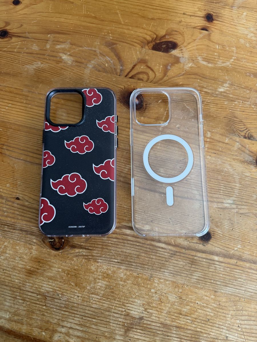 Apple Cover & Protezioni schermo: Coque IPhone 16 pro Max  – Usato da La Chaux-de-Fonds venduto da mih_t8qk