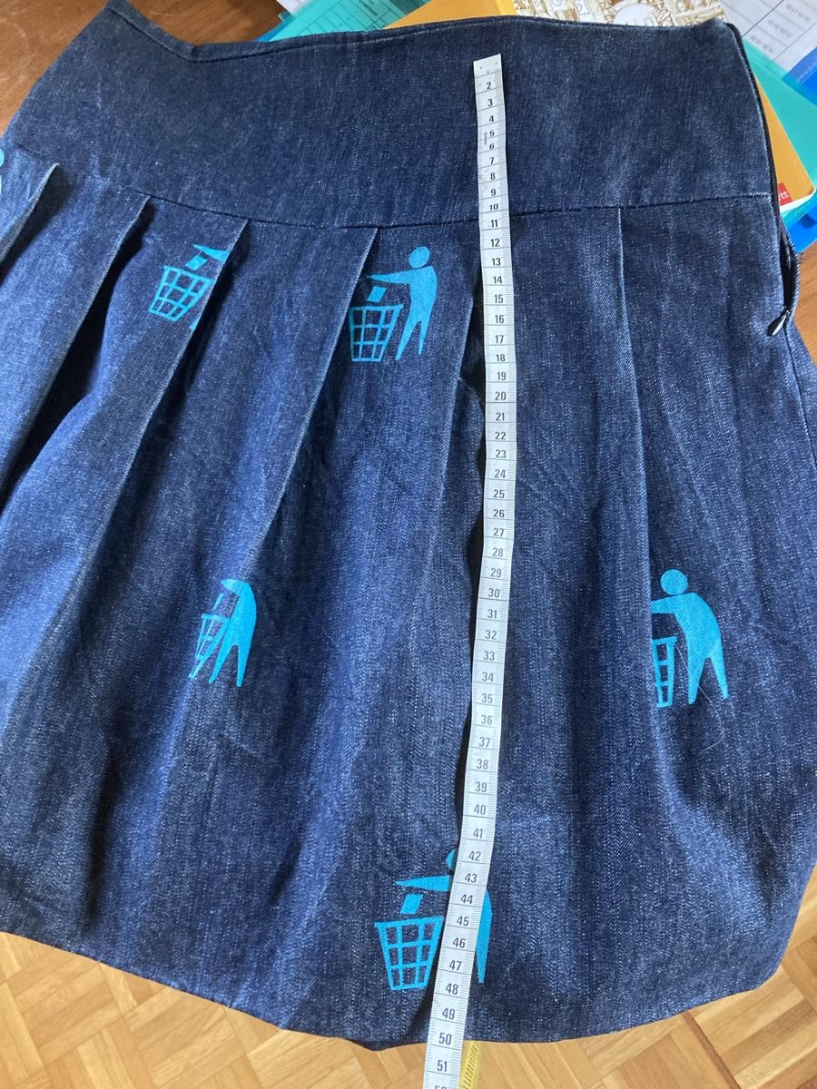Kleiderpakete: Ensemble jupe de styliste et chemisier – Gebraucht aus Ardon von hel_2sxp 3