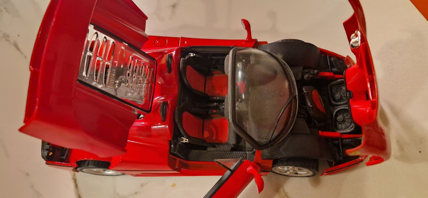 Maisto Modellini d'auto: Ferrari F50 1/18 – Usato da Burgdorf venduto da maj_swz8 4