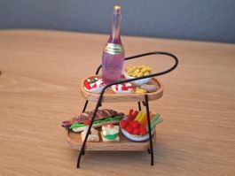 Puppenhaus Apero Beistelltisch mit Champagner