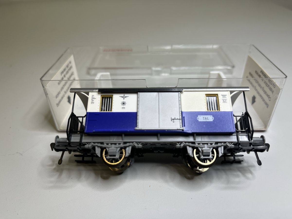 Fleischmann Modelleisenbahnen: Fleischmann Edelweiss Gepäckwagen – Neu (gemäss Beschreibung) aus Adlikon von Tonda01 2