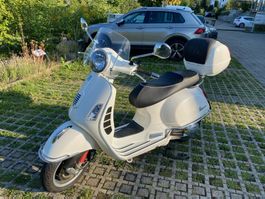 Vespa GTS 125 i.e. – frisch MFK 04/2026 – Topcase & Windschi