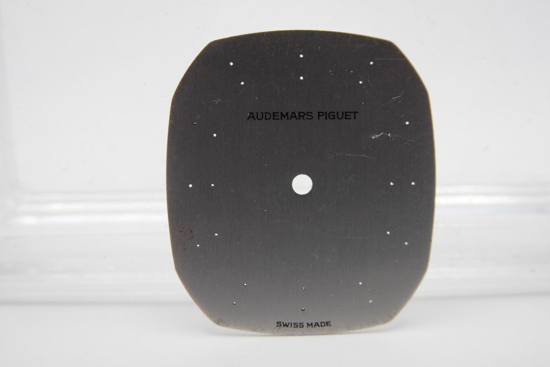 Audemars Piguet Orologi: Audemars Piguet damaged dial – Usato da Geneve venduto da adr_xk6n